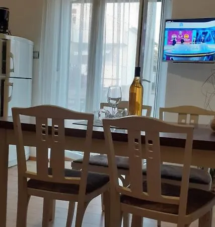 秘玛公寓酒店 扎达尔