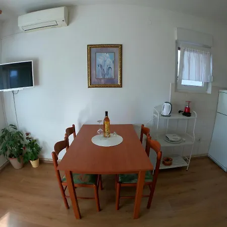 Mima Apartment