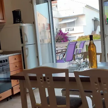 秘玛公寓酒店 扎达尔