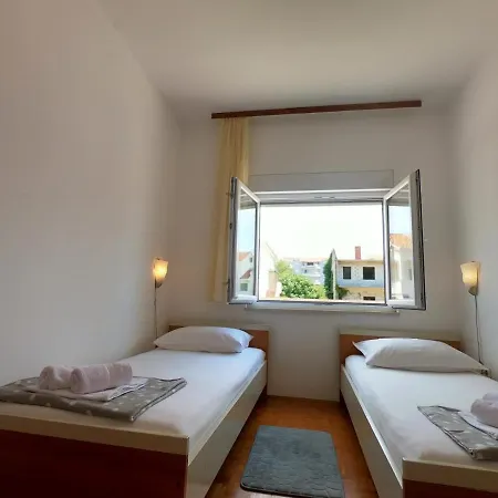 Mima * Zadar