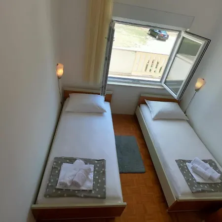 Mima Apartment *