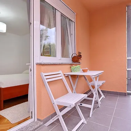 Apartment Mima