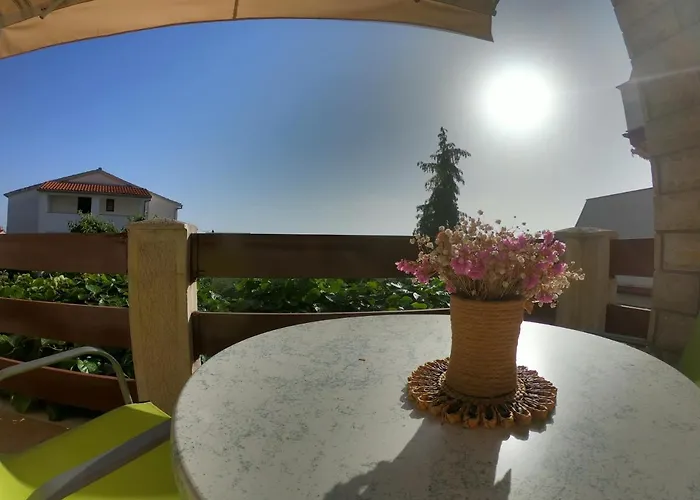 Διαμέρισμα Mima *